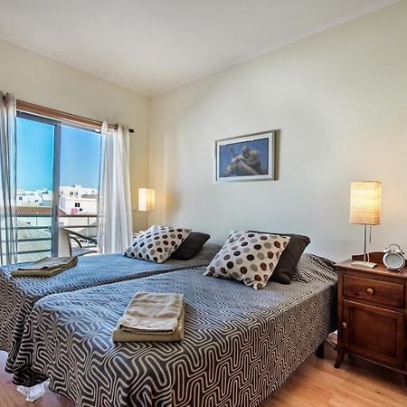 Flora Apartment โอลเญา ภายนอก รูปภาพ