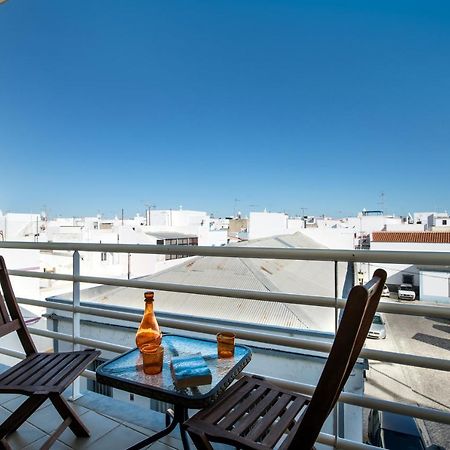 Flora Apartment โอลเญา ภายนอก รูปภาพ
