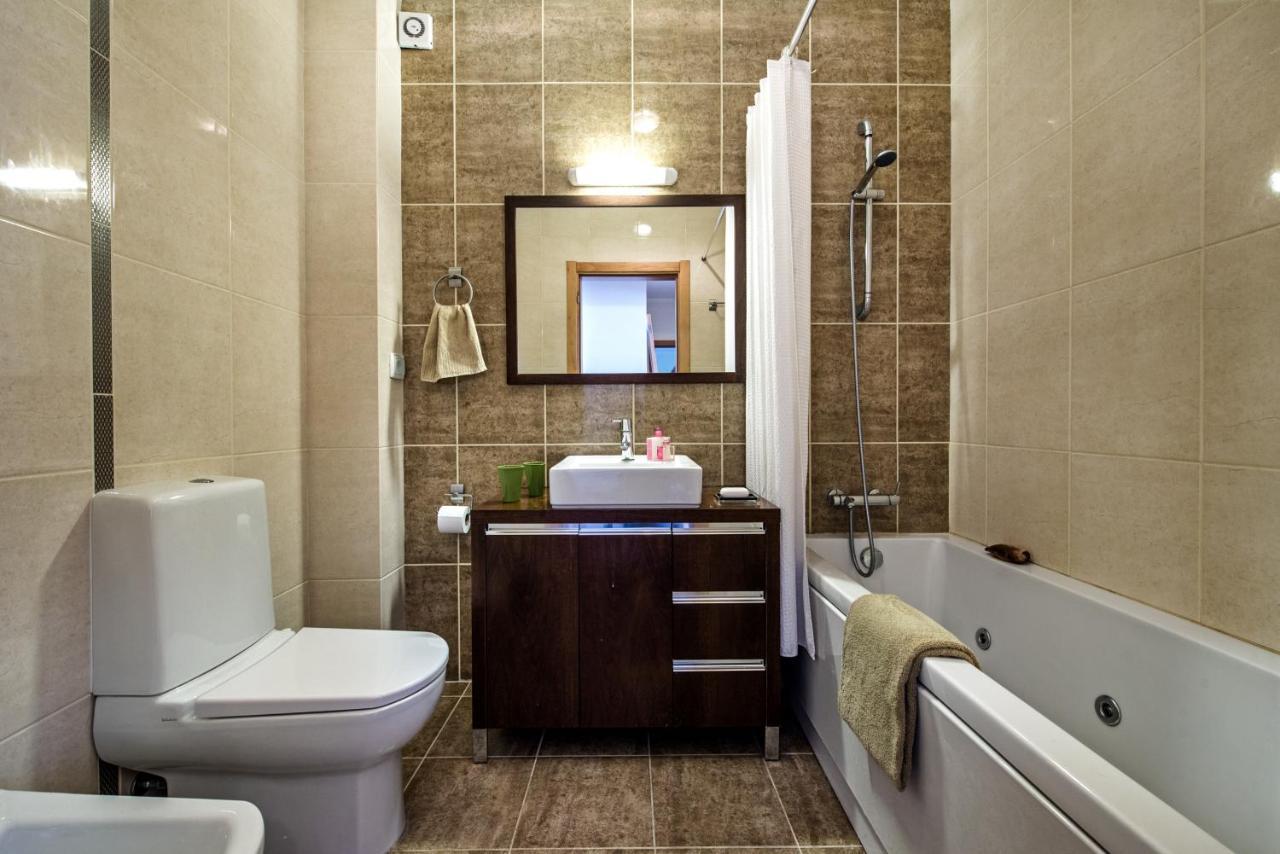 Flora Apartment โอลเญา ภายนอก รูปภาพ